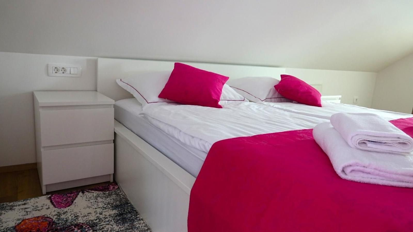 Inin Apartments เบลด ภายนอก รูปภาพ